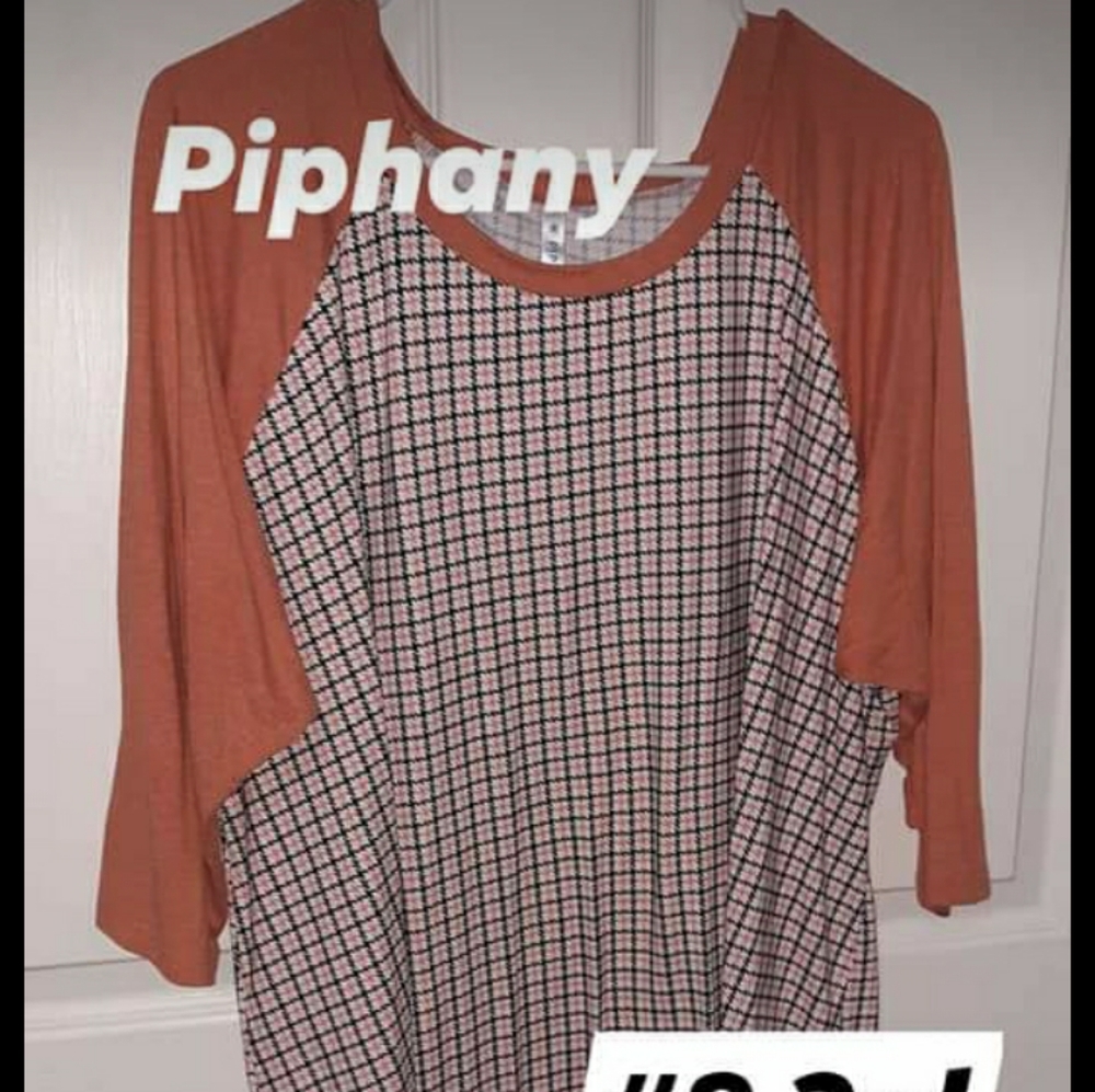 Plus size top